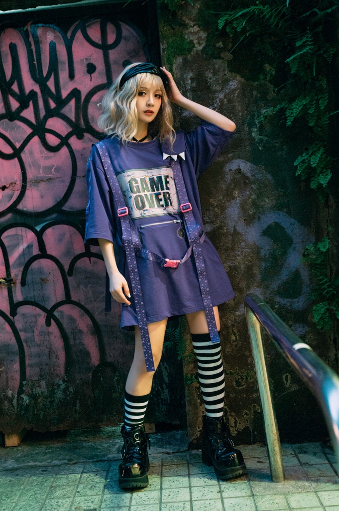 Jillpunkてぃらtiraコラボ第2弾 王道RPG大冒険 ドット絵 ゲーム機モチーフ ハーネス装着帯 フード取り外し2WAY 熊耳 半袖 ゆったりパーカー メンズ レディー 可愛い おしゃれ 男女兼用ファッション秋葉系萌え二次コン