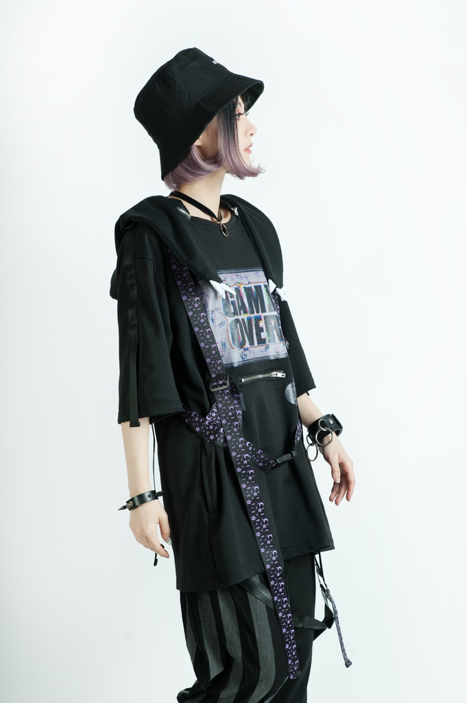 Jillpunkてぃらtiraコラボ第2弾 王道RPG大冒険 ドット絵 ゲーム機モチーフ ハーネス装着帯 フード取り外し2WAY 熊耳 半袖 ゆったりパーカー メンズ レディー 可愛い おしゃれ 男女兼用ファッション秋葉系萌え二次コン