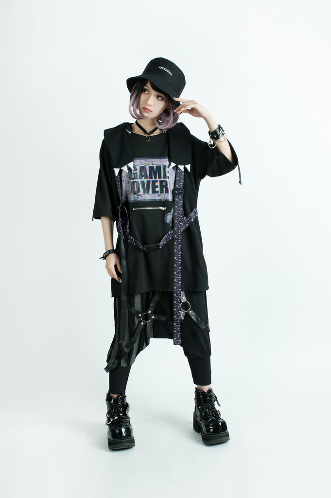 Jillpunkてぃらtiraコラボ第2弾 王道RPG大冒険 ドット絵 ゲーム機モチーフ ハーネス装着帯 フード取り外し2WAY 熊耳 半袖 ゆったりパーカー メンズ レディー 可愛い おしゃれ 男女兼用ファッション秋葉系萌え二次コン