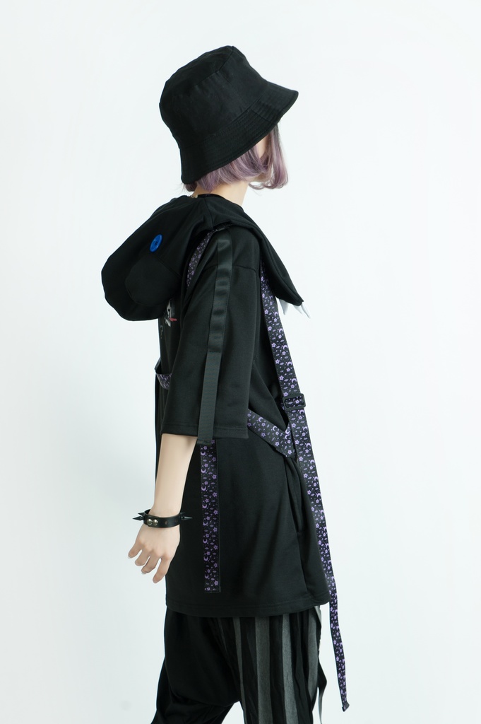 Jillpunkてぃらtiraコラボ第2弾 王道RPG大冒険 ドット絵 ゲーム機モチーフ ハーネス装着帯 フード取り外し2WAY 熊耳 半袖 ゆったりパーカー メンズ レディー 可愛い おしゃれ 男女兼用ファッション秋葉系萌え二次コン