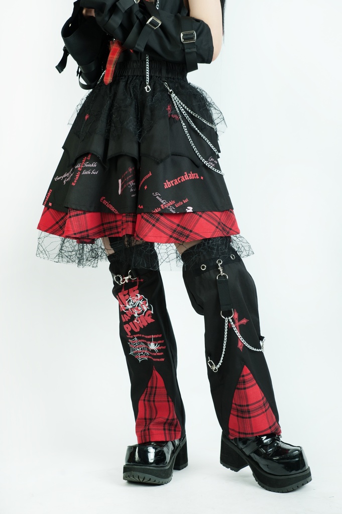 Jillpunkパンク ロック 蜘蛛の巣 メッシュ タータンチェック柄 チェーン付き レッグウォーマーセット パニエ ティアードスカート 地雷系 格闘少女 格闘娘 オリジナル V系 レディース アヴリル系おしゃれカッコいい