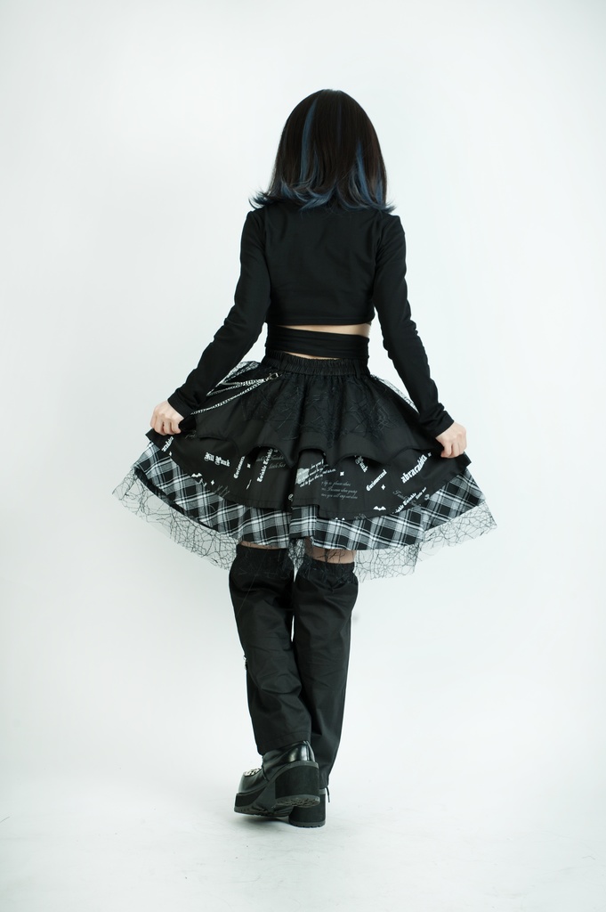Jillpunkパンク ロック 蜘蛛の巣 メッシュ タータンチェック柄 チェーン付き レッグウォーマーセット パニエ ティアードスカート 地雷系 格闘少女 格闘娘 オリジナル V系 レディース アヴリル系おしゃれカッコいい