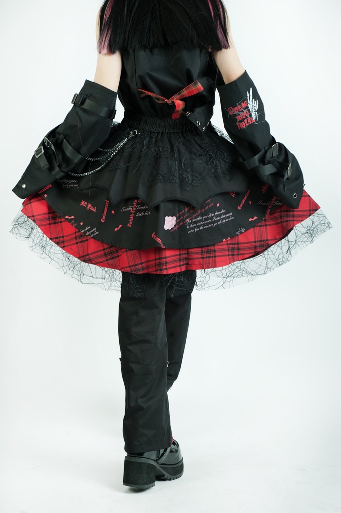 Jillpunkパンク ロック 蜘蛛の巣 メッシュ タータンチェック柄 チェーン付き レッグウォーマーセット パニエ ティアードスカート 地雷系 格闘少女 格闘娘 オリジナル V系 レディース アヴリル系おしゃれカッコいい