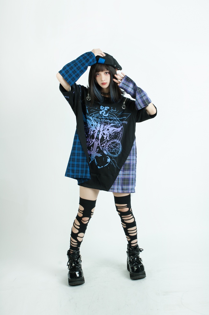 Jillpunkパンク ロック 妖艶風 呪蝶夢幻 グラデーション色 タータンチェック柄 オフショルダー ゆったり アームカバー付き 半袖tシャツ カットソー メンズ レディー V系 おしゃれ 男女兼用ファッション秋葉系カッコいい