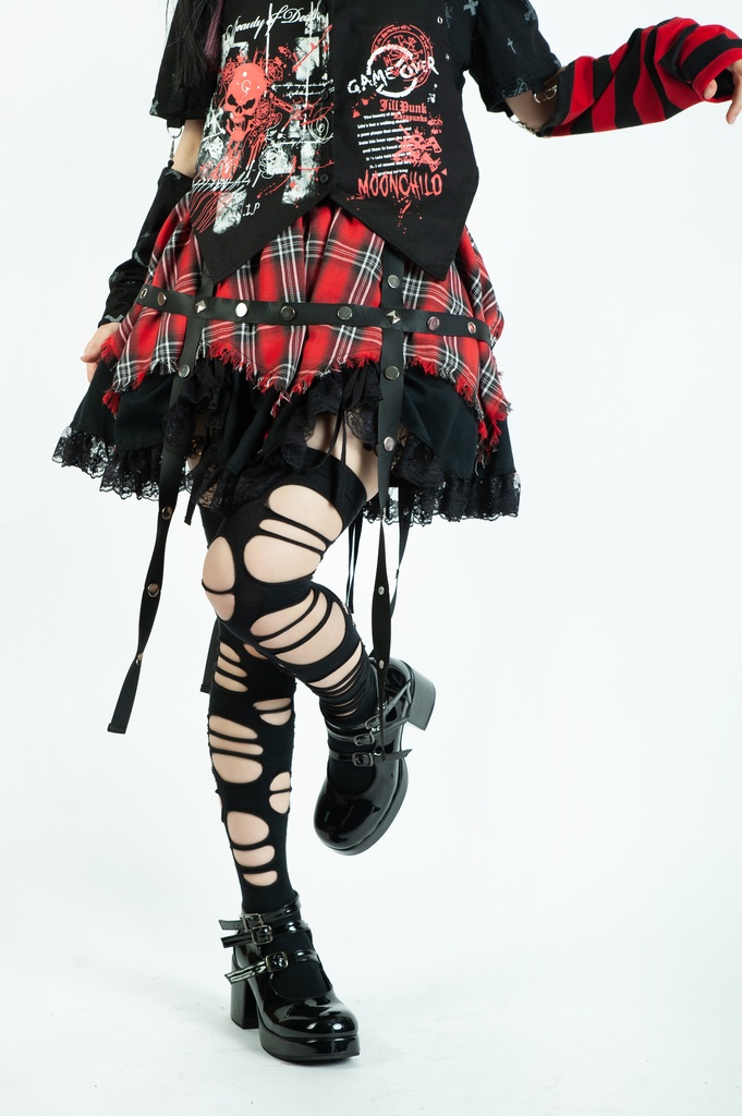 Jillpunk パンク 地雷系 甜牙草莓コラボ タータンチェック柄 ケージハーネスストラップ レースヘム Aライン ショートスカート オリジナル アヴリル系 可愛いロリータ おしゃれ ファッション秋葉系萌え