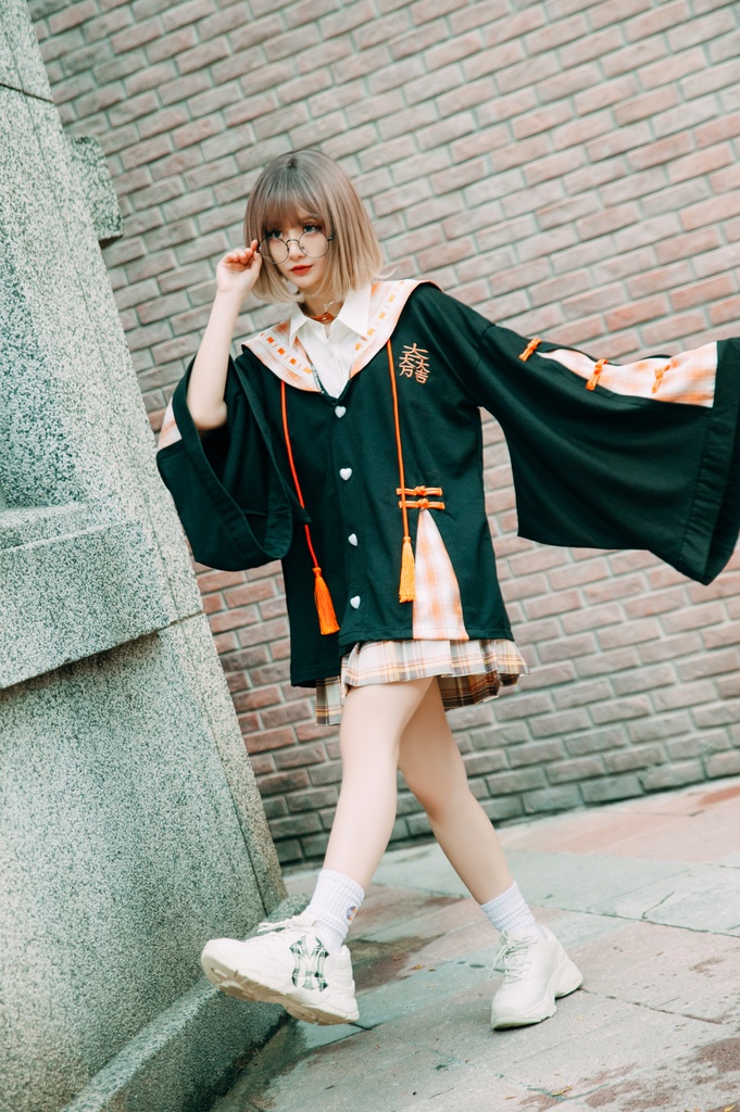 Jillpunk和風モード戦国武将物語 無銘正宗の主 石田三成 家紋刺繡 タータンチェック柄 セーラーカラー 和装 チャイナボタン タッセル紐 現代羽織 ジャケット オリジナル メンズ レディー V系カッコいい おしゃれ男女兼用ファッション秋葉系