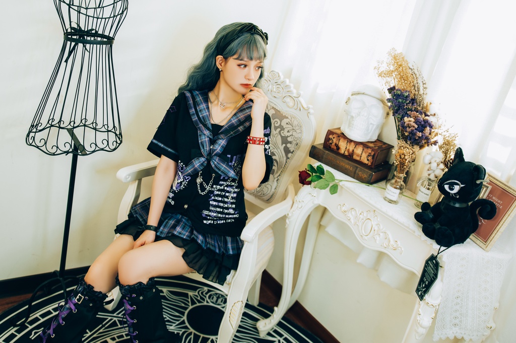 Jillpunkパンク地雷少女 タータン柄 鎖チェーン ネクタイ付き 猫耳 半袖セーラー服 クロップドブレザー JK制服 オリジナル レディーおしゃれ ファッション アヴリル系 カッコいい