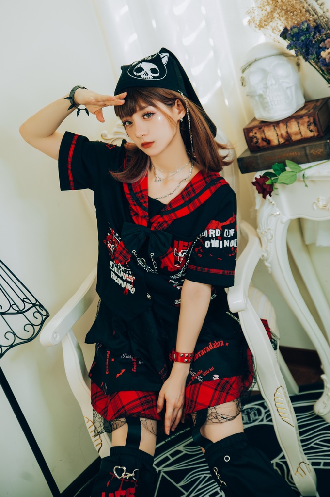 Jillpunkパンク地雷少女 タータン柄 鎖チェーン ネクタイ付き 猫耳 半袖セーラー服 クロップドブレザー JK制服 オリジナル レディーおしゃれ ファッション アヴリル系 カッコいい