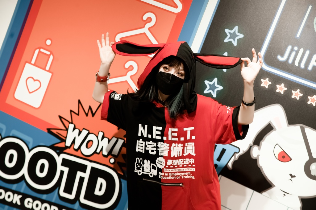 Jillpunkアニメ 可愛いお宅 ニ次コン 機動警察 NEET 自宅警備員 巡査警戒兵 ハーネス付き カンガルーポケット 反対色 うさぎ耳 ゆったり半袖 パーカー オリジナル メンズ レディーズ おしゃれ 男女兼用 ファッション 秋葉系