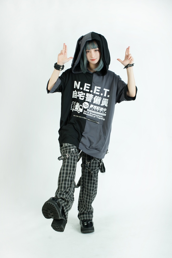 Jillpunkアニメ 可愛いお宅 ニ次コン 機動警察 NEET 自宅警備員 巡査警戒兵 ハーネス付き カンガルーポケット 反対色 うさぎ耳 ゆったり半袖 パーカー オリジナル メンズ レディーズ おしゃれ 男女兼用 ファッション 秋葉系