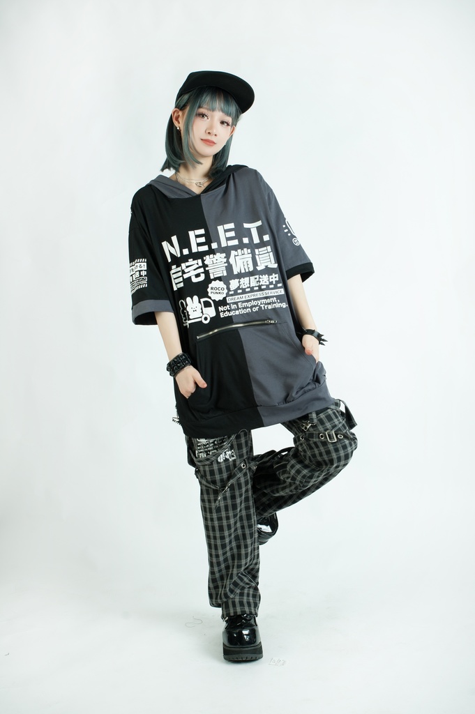 Jillpunkアニメ 可愛いお宅 ニ次コン 機動警察 NEET 自宅警備員 巡査警戒兵 ハーネス付き カンガルーポケット 反対色 うさぎ耳 ゆったり半袖 パーカー オリジナル メンズ レディーズ おしゃれ 男女兼用 ファッション 秋葉系