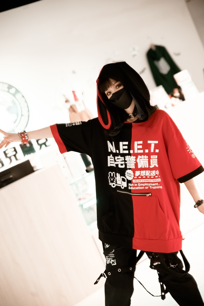 Jillpunkアニメ 可愛いお宅 ニ次コン 機動警察 NEET 自宅警備員 巡査警戒兵 ハーネス付き カンガルーポケット 反対色 うさぎ耳 ゆったり半袖 パーカー オリジナル メンズ レディーズ おしゃれ 男女兼用 ファッション 秋葉系