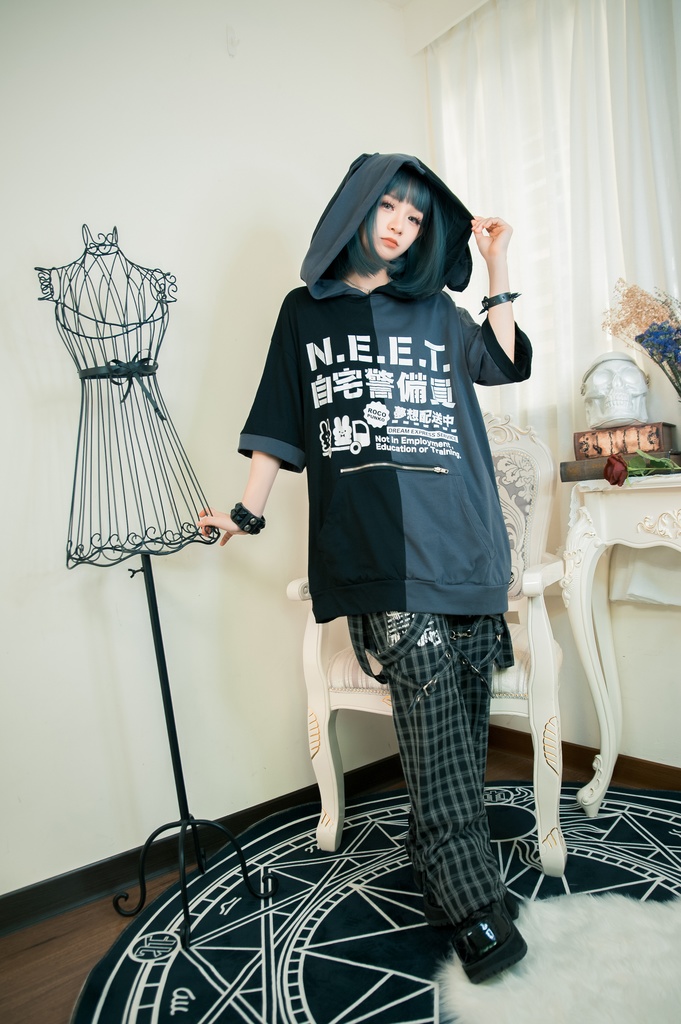 Jillpunkアニメ 可愛いお宅 ニ次コン 機動警察 NEET 自宅警備員 巡査警戒兵 ハーネス付き カンガルーポケット 反対色 うさぎ耳 ゆったり半袖 パーカー オリジナル メンズ レディーズ おしゃれ 男女兼用 ファッション 秋葉系