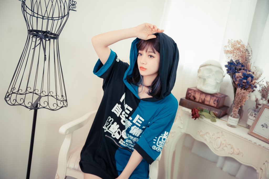 Jillpunkアニメ 可愛いお宅 ニ次コン 機動警察 NEET 自宅警備員 巡査警戒兵 ハーネス付き カンガルーポケット 反対色 うさぎ耳 ゆったり半袖 パーカー オリジナル メンズ レディーズ おしゃれ 男女兼用 ファッション 秋葉系