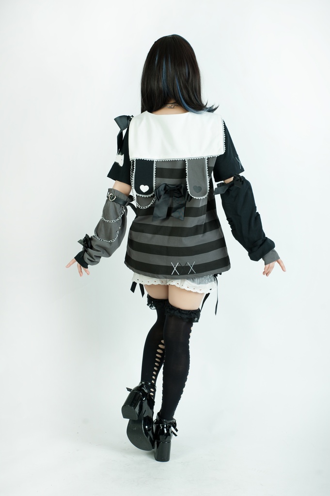 Jillpunk地雷系ゆめかわ 花梔コラボ 硝子桔梗 リボン アームカバー付き ストライプ柄 うさぎ耳 セーラー服半袖 Tシャツ・カットソー オリジナル 可愛い おしゃれ ファッション秋葉系萌え ロリータ