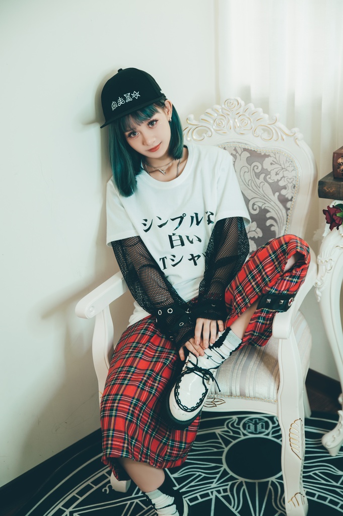 Jillpunkお宅 二次コン シンプルなTシャツ 仮名プリント ゆったり半袖Tシャツ* カットソー オリジナルスタイル 秋葉系 メンズ レディーズ おしゃれ ユニセックス 男女兼用 ファッション カッコいい