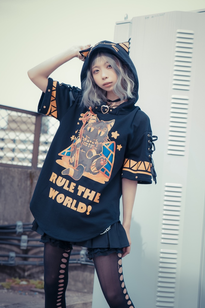 Jillpunk芝麻コラボアニメ 可愛い お宅 ニ次コン エジプト神話ベビー バステト猫の女神 ラウンドヘム レースアップリボン ゆったり 猫耳 半袖 パーカー オリジナル メンズ レディーズ おしゃれ 男女兼用 ファッション 秋葉系 可愛い 猫系