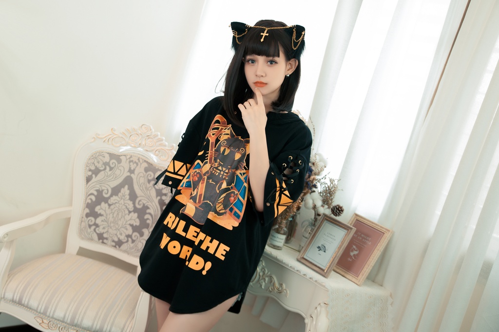 Jillpunk芝麻コラボアニメ 可愛い お宅 ニ次コン エジプト神話ベビー バステト猫の女神 ラウンドヘム レースアップリボン ゆったり 猫耳 半袖 パーカー オリジナル メンズ レディーズ おしゃれ 男女兼用 ファッション 秋葉系 可愛い 猫系