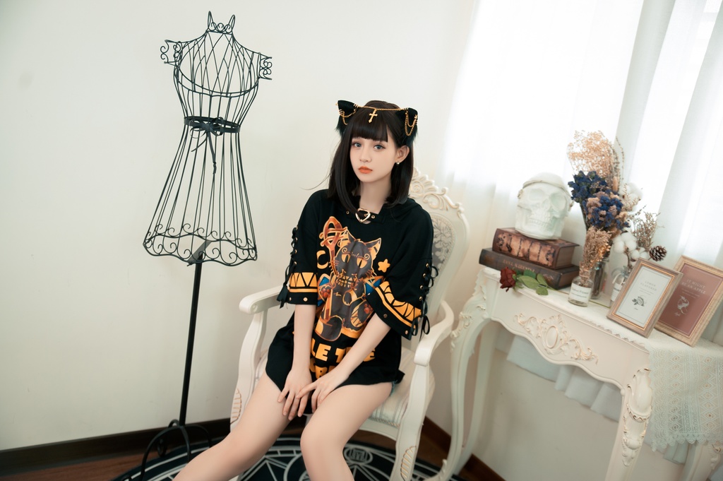 Jillpunk芝麻コラボアニメ 可愛い お宅 ニ次コン エジプト神話ベビー バステト猫の女神 ラウンドヘム レースアップリボン ゆったり 猫耳 半袖 パーカー オリジナル メンズ レディーズ おしゃれ 男女兼用 ファッション 秋葉系 可愛い 猫系