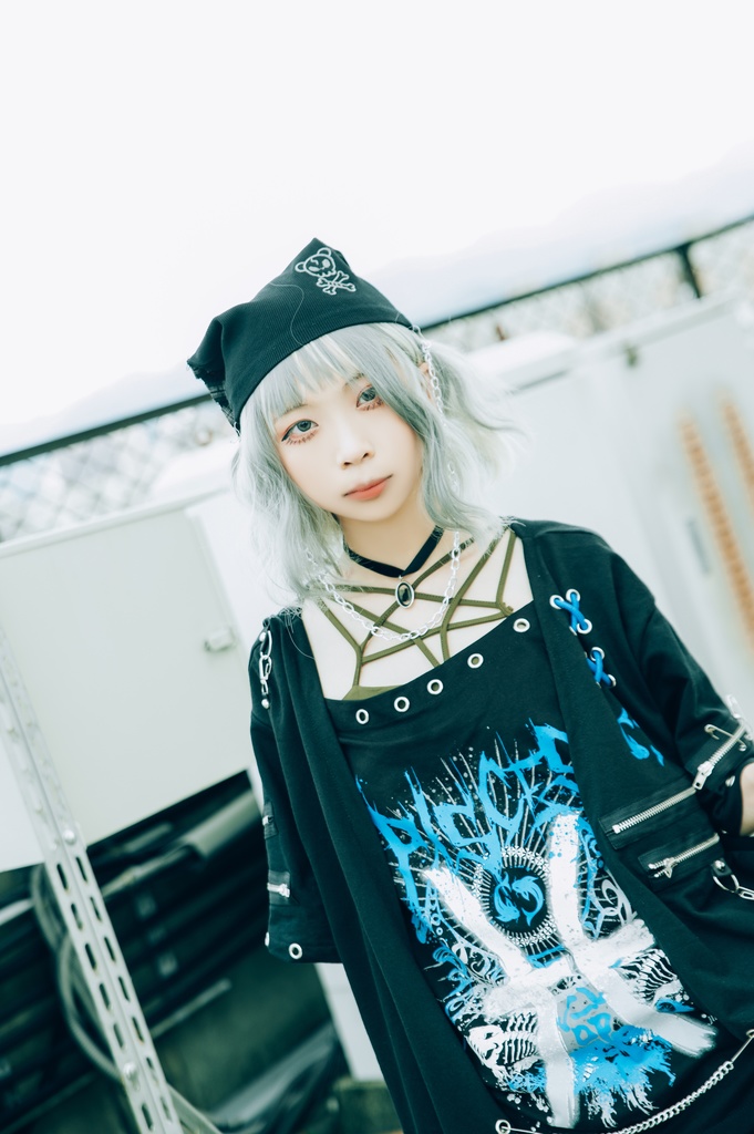 Jillpunk地雷系病みカワ パンクロック ミイラうさぎ タータン包帯 スカル刺繡 兎耳 安全ピン 鎖チェーン付き ニット ビーニー帽子 オリジナル 可愛い おしゃれ ファッション秋葉系萌え