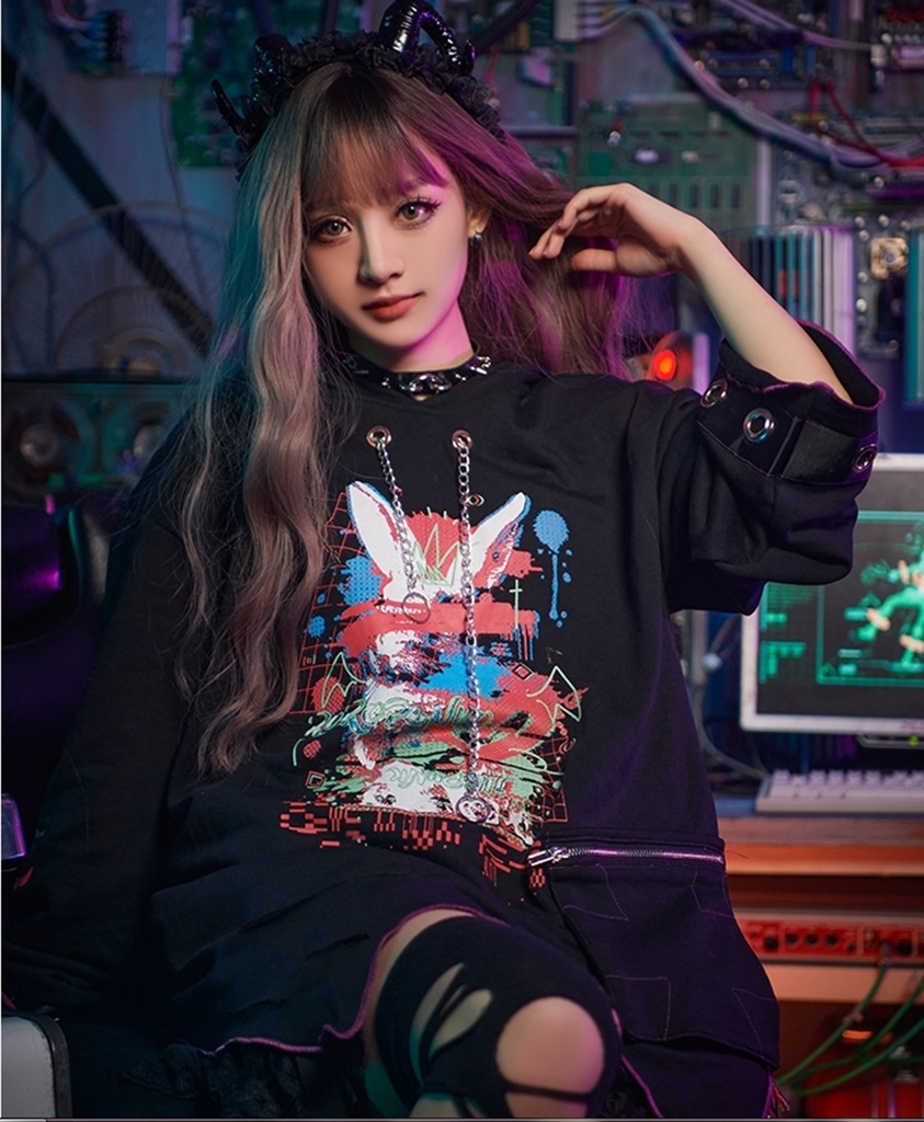 Jillpunk病みカワ Y2K ハロウィン インプパーティー 3Dツノ付き アシンメトリー変形の裾 穴開き クラッシュ 長袖 ゆったりパーカー オリジナルメンズ レディーズ カジュアル おしゃれ男女兼用 可愛い