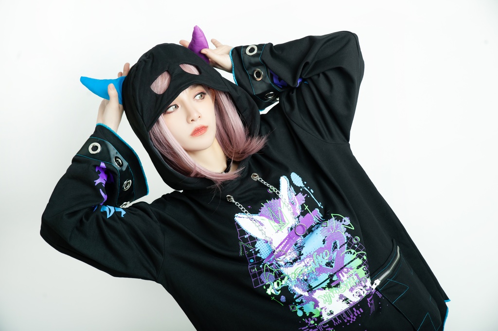 Jillpunk病みカワ Y2K ハロウィン インプパーティー 3Dツノ付き アシンメトリー変形の裾 穴開き クラッシュ 長袖 ゆったりパーカー オリジナルメンズ レディーズ カジュアル おしゃれ男女兼用 可愛い