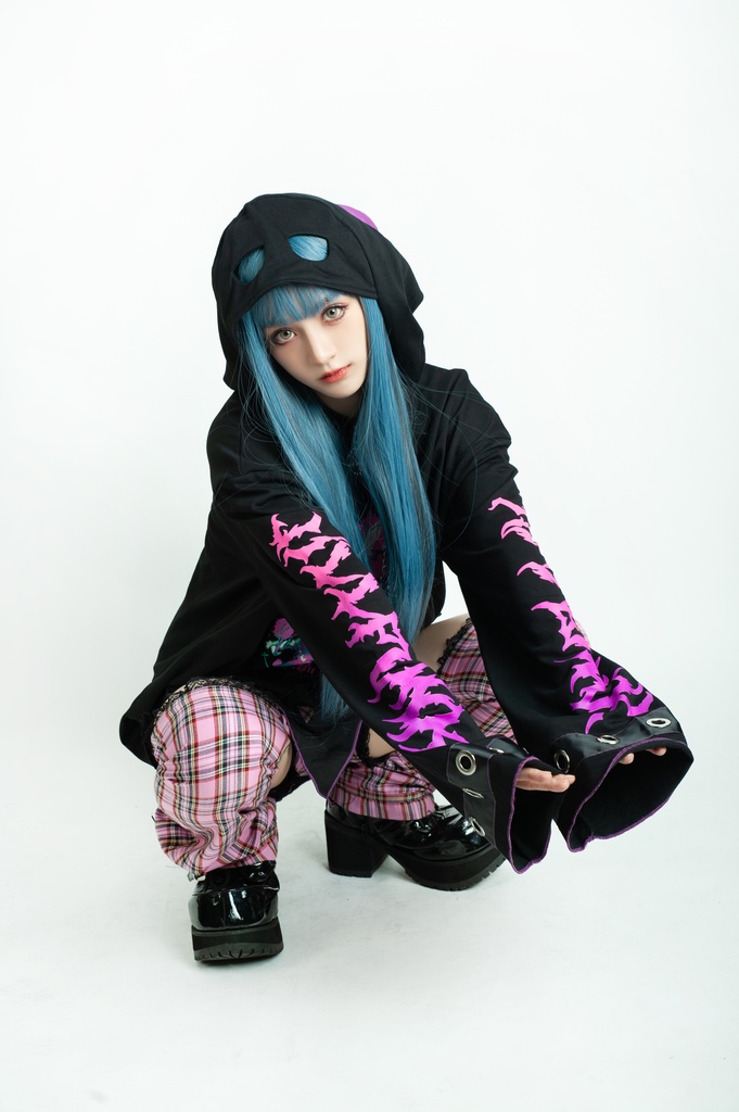 Jillpunk病みカワ Y2K ハロウィン インプパーティー 3Dツノ付き アシンメトリー変形の裾 穴開き クラッシュ 長袖 ゆったりパーカー オリジナルメンズ レディーズ カジュアル おしゃれ男女兼用 可愛い