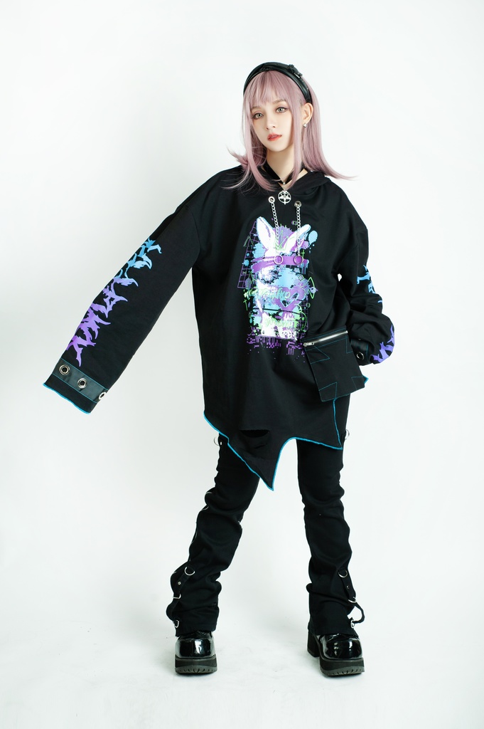 Jillpunk病みカワ Y2K ハロウィン インプパーティー 3Dツノ付き アシンメトリー変形の裾 穴開き クラッシュ 長袖 ゆったりパーカー オリジナルメンズ レディーズ カジュアル おしゃれ男女兼用 可愛い