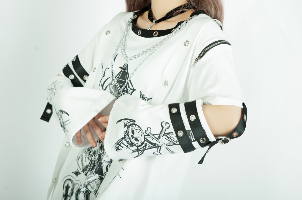 Jillpunk パンク ロック エモい Y2K 甜牙草莓コラボ 死びとの恋 ハーネス 十字架ネックレス アームカバー付き ゆったり 半袖 Tシャツ・カットソー オリジナル おしゃれ男女兼用ファッション メンズ レディース