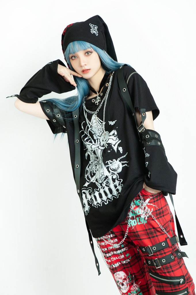 Jillpunk パンク ロック エモい Y2K 甜牙草莓コラボ 死びとの恋 ハーネス 十字架ネックレス アームカバー付き ゆったり 半袖 Tシャツ・カットソー オリジナル おしゃれ男女兼用ファッション メンズ レディース