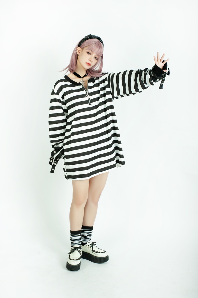 Jillpunkオリジナル パンクロック Y2K エモい ボーダー柄 着回し利く ヘンリーネック Tシャツ 五芒星チャームチャック付き 長袖ゆったり カットソー メンズ レディー 兄系V系おしゃれ男女兼用ファッションカッコいい