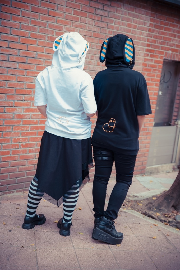 Jillpunk芝麻コラボアニメ 可愛い お宅 ニ次コン エジプト神話ベビー家族チーム 鎖チェーン ゆったり 兎耳 半袖 パーカー オリジナル メンズ レディーズ おしゃれ 男女兼用 ファッション 秋葉系 可愛い 猫系