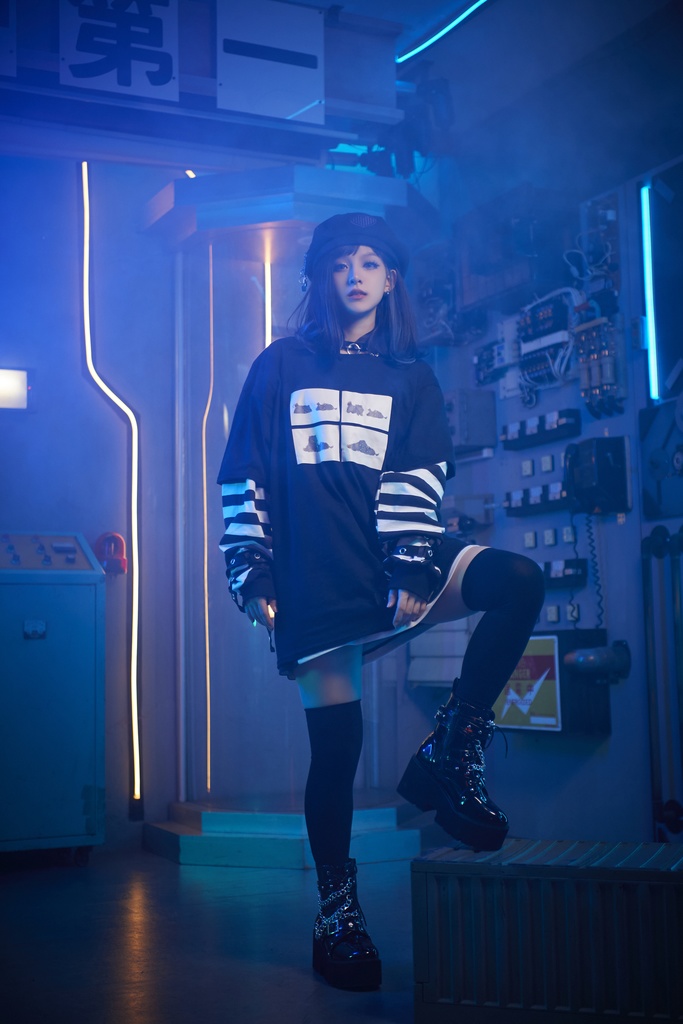 Jillpunk芝麻コラボアニメ 可愛い お宅 ニ次コン エジプト神話ベビー家族チーム マスコットモチーフプリント Oversizeオーバーサイズ 半袖 Tシャツ オリジナル メンズ レディーズ おしゃれ 男女兼用 ファッション 秋葉系