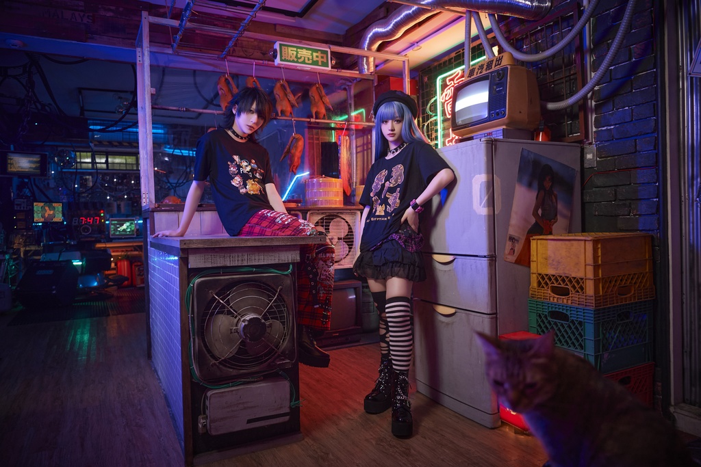 Jillpunk芝麻コラボアニメ 可愛い お宅 ニ次コン エジプト神話ベビー家族チーム マスコットモチーフプリント Oversizeオーバーサイズ 半袖 Tシャツ オリジナル メンズ レディーズ おしゃれ 男女兼用 ファッション 秋葉系