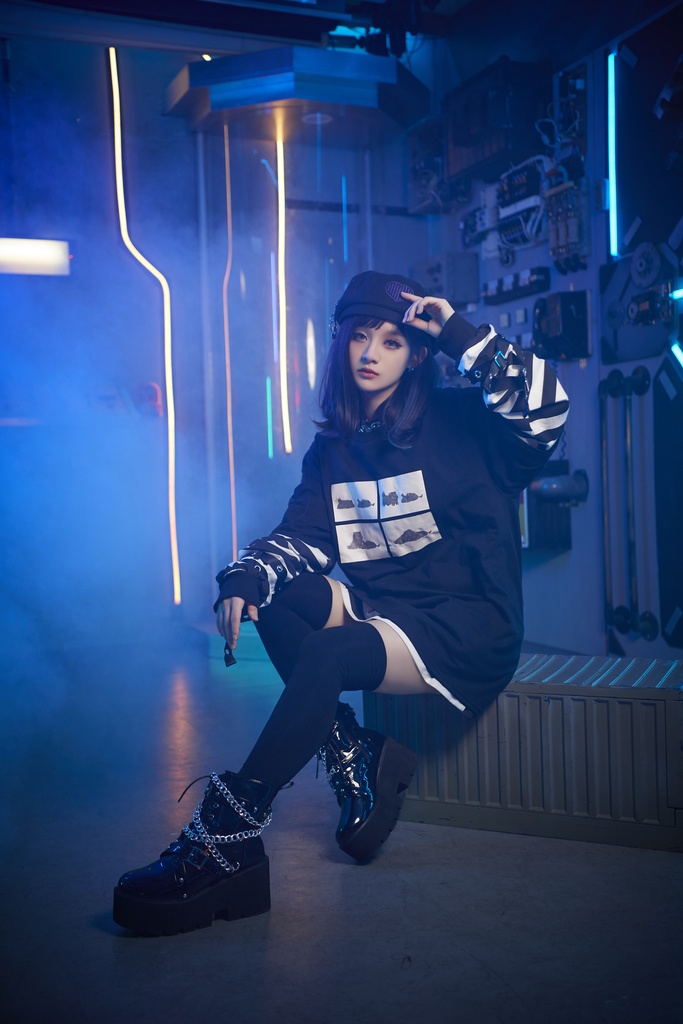 Jillpunk芝麻コラボアニメ 可愛い お宅 ニ次コン エジプト神話ベビー家族チーム マスコットモチーフプリント Oversizeオーバーサイズ 半袖 Tシャツ オリジナル メンズ レディーズ おしゃれ 男女兼用 ファッション 秋葉系