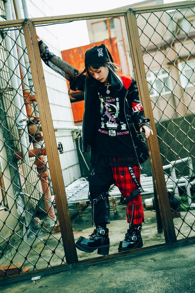 Jillpunk エモパンク 王道パンク 野良猫 鉄の輪 しっぽ付き ゆったり 猫耳 半袖パーカー フード付きジャケット かわいい 猫系 オリジナル おしゃれ男女兼用ファッション メンズ レディース