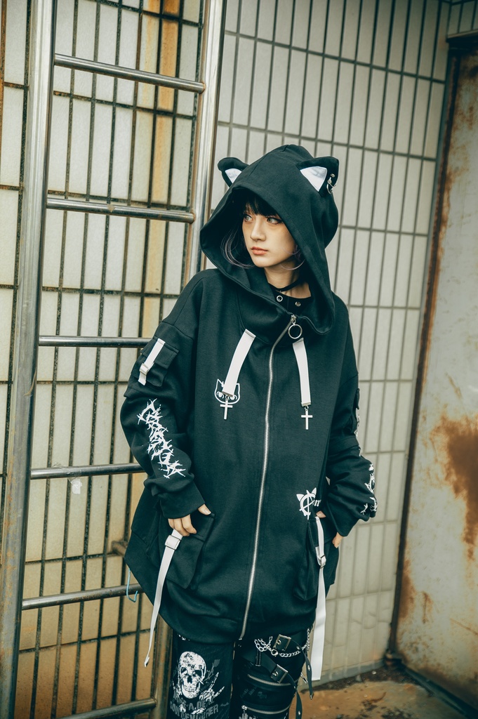 Jillpunk ゑいたコラボ サブカルにゃんこ FELONYキャット クール 二次コン アニメ 重ね着風 かわいいパンク クロスチャーム ゆったり 猫耳 長袖マウンテンパーカー フード付きジャケット オリジナル おしゃれ男女兼用
