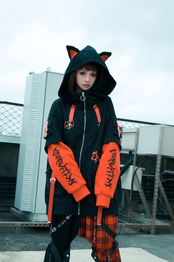 Jillpunk ゑいたコラボ サブカルにゃんこ FELONYキャット クール 二次コン アニメ 重ね着風 かわいいパンク クロスチャーム ゆったり 猫耳 長袖マウンテンパーカー フード付きジャケット オリジナル おしゃれ男女兼用