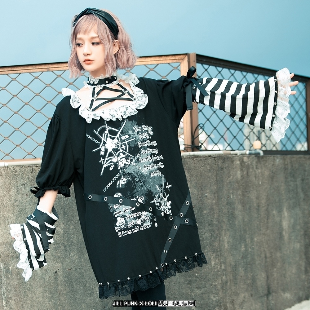 Jillpunk 甜牙草莓コラボ 地雷系 病みかわ 愛の物語 チョーカーネック レースヘム ボーダー柄 アームカバー付き ワンピースドレス ゴシックロリータ 可愛い おしゃれ ファッション萌え