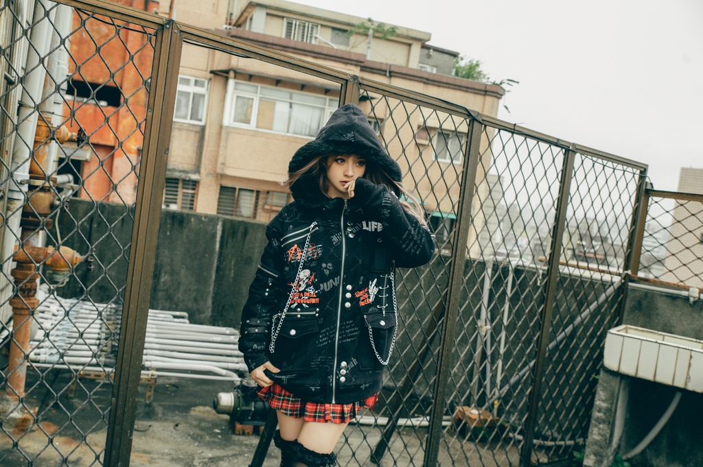 Jillpunk パンクロック バンギャ 兄系ファッション 魂の契約 ヴィンテージプリント 裏起毛 パーカーコート フェイクファー付きフード取り外し可 ジャケット 防寒 オリジナル おしゃれ男女兼用 カッコいい