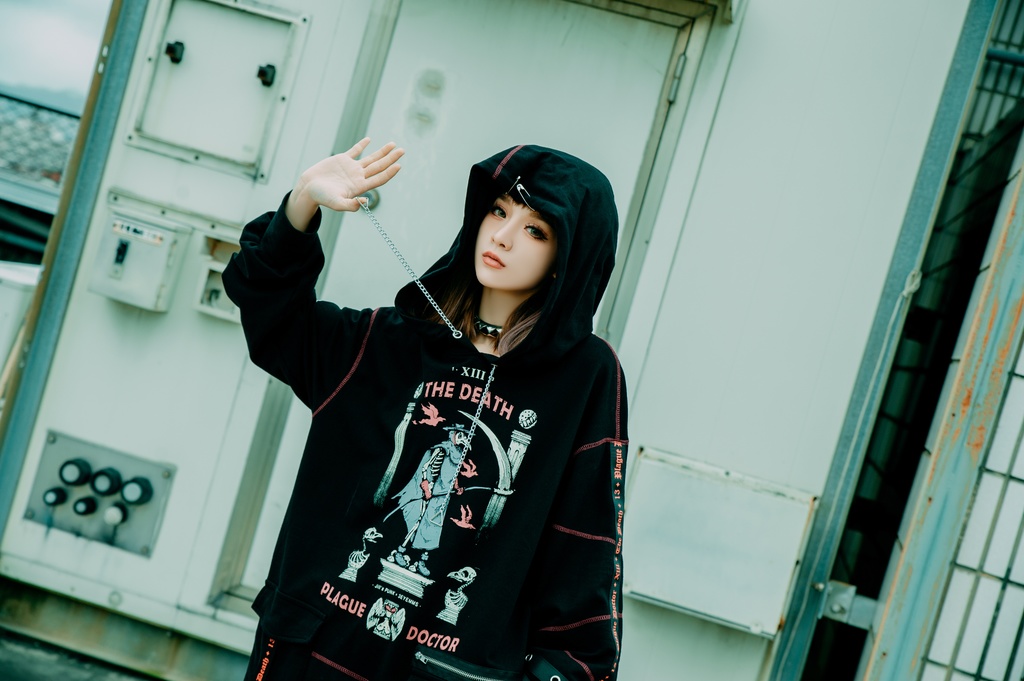 Jillpunk台湾画師三目道具屋コラボ クール系 パンクロック ダーク タロット死神 ペスト医師 ゆったり 長袖 パーカー男女兼用 レディース メンズ かっこいい オリジナル おしゃれ