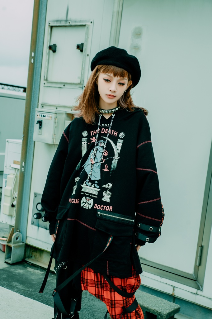 Jillpunk台湾画師三目道具屋コラボ クール系 パンクロック ダーク タロット死神 ペスト医師 ゆったり 長袖 パーカー男女兼用 レディース メンズ かっこいい オリジナル おしゃれ