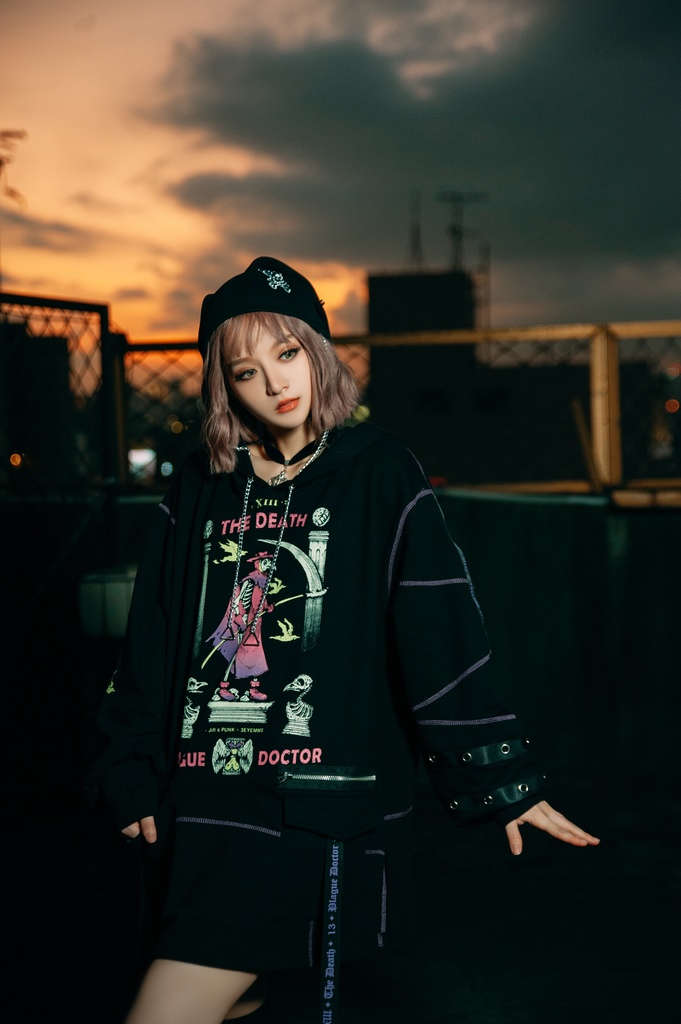 Jillpunk台湾画師三目道具屋コラボ クール系 パンクロック ダーク タロット死神 ペスト医師 ゆったり 長袖 パーカー男女兼用 レディース メンズ かっこいい オリジナル おしゃれ