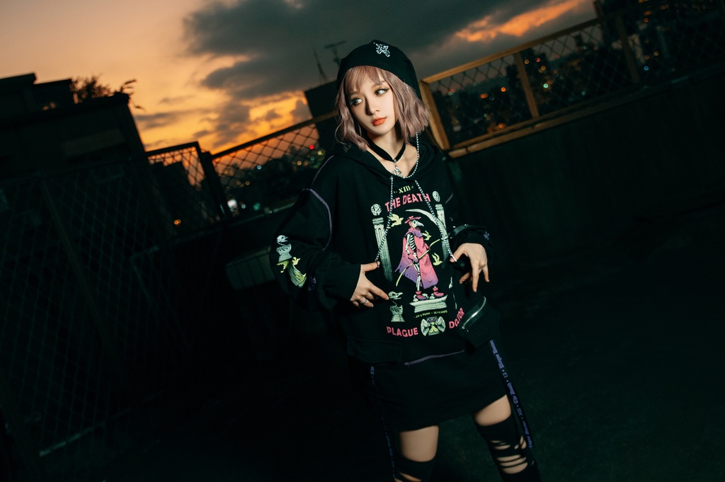 Jillpunk台湾画師三目道具屋コラボ クール系 パンクロック ダーク タロット死神 ペスト医師 ゆったり 長袖 パーカー男女兼用 レディース メンズ かっこいい オリジナル おしゃれ