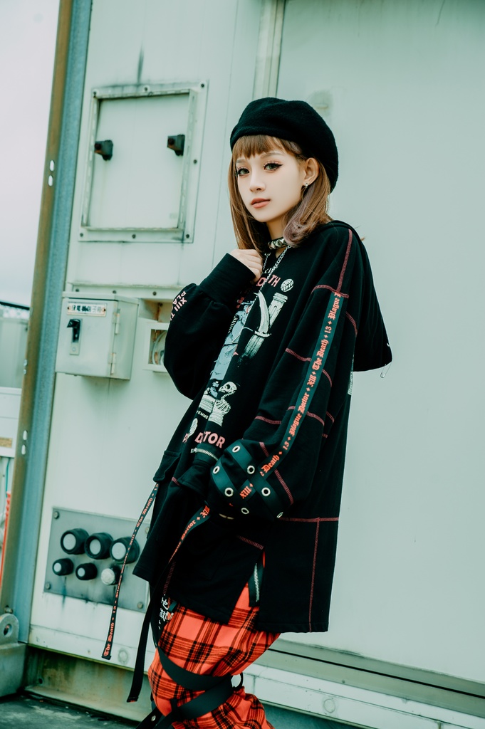 Jillpunk台湾画師三目道具屋コラボ クール系 パンクロック ダーク タロット死神 ペスト医師 ゆったり 長袖 パーカー男女兼用 レディース メンズ かっこいい オリジナル おしゃれ