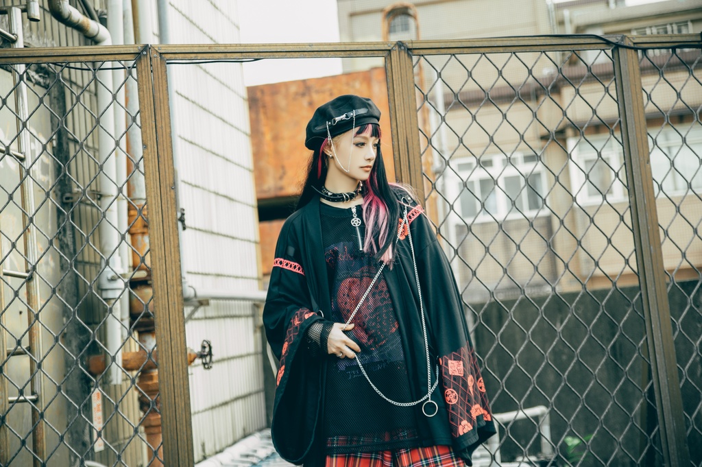 Jillpunk 和風モード 和柄 戦国武将物語 第六天魔王 織田信長 武将譚 漢字書道 鎖チェーン付き 振袖現代羽織 和装ジャケット オリジナル メンズ レディー V系 カッコいい おしゃれ 男女兼用ファッション