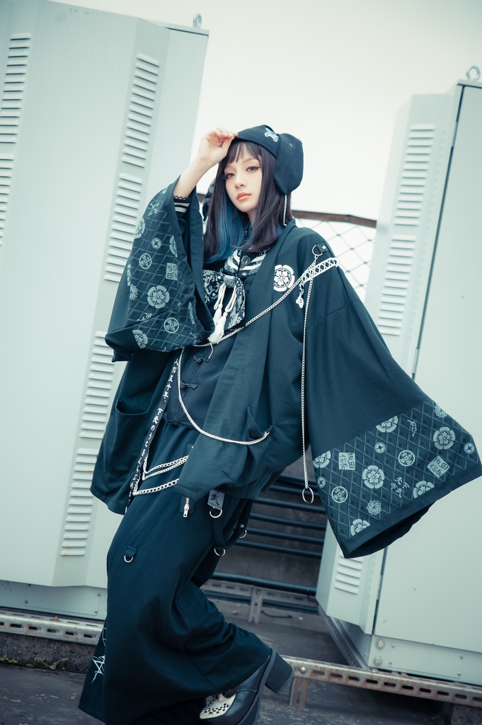 Jillpunk 和風モード 和柄 戦国武将物語 第六天魔王 織田信長 武将譚 漢字書道 鎖チェーン付き 振袖現代羽織 和装ジャケット オリジナル メンズ レディー V系 カッコいい おしゃれ 男女兼用ファッション