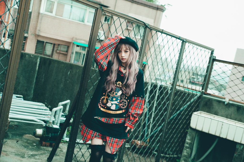 Jillpunk 芝麻コラボ アニメ お宅 ニ次コン スチームパンク風 エジプト神話ベビー アヌビス タータンチェック柄 歯車チャーム 重ね着Tシャツ シャツカラーカットソー オリジナル メンズ レディーズ おしゃれ 男女兼用 ファッション 秋葉系 可愛い