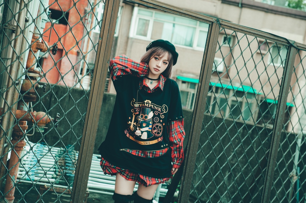 Jillpunk 芝麻コラボ アニメ お宅 ニ次コン スチームパンク風 エジプト神話ベビー アヌビス タータンチェック柄 歯車チャーム 重ね着Tシャツ シャツカラーカットソー オリジナル メンズ レディーズ おしゃれ 男女兼用 ファッション 秋葉系 可愛い