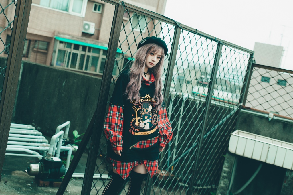 Jillpunk 芝麻コラボ アニメ お宅 ニ次コン スチームパンク風 エジプト神話ベビー アヌビス タータンチェック柄 歯車チャーム 重ね着Tシャツ シャツカラーカットソー オリジナル メンズ レディーズ おしゃれ 男女兼用 ファッション 秋葉系 可愛い